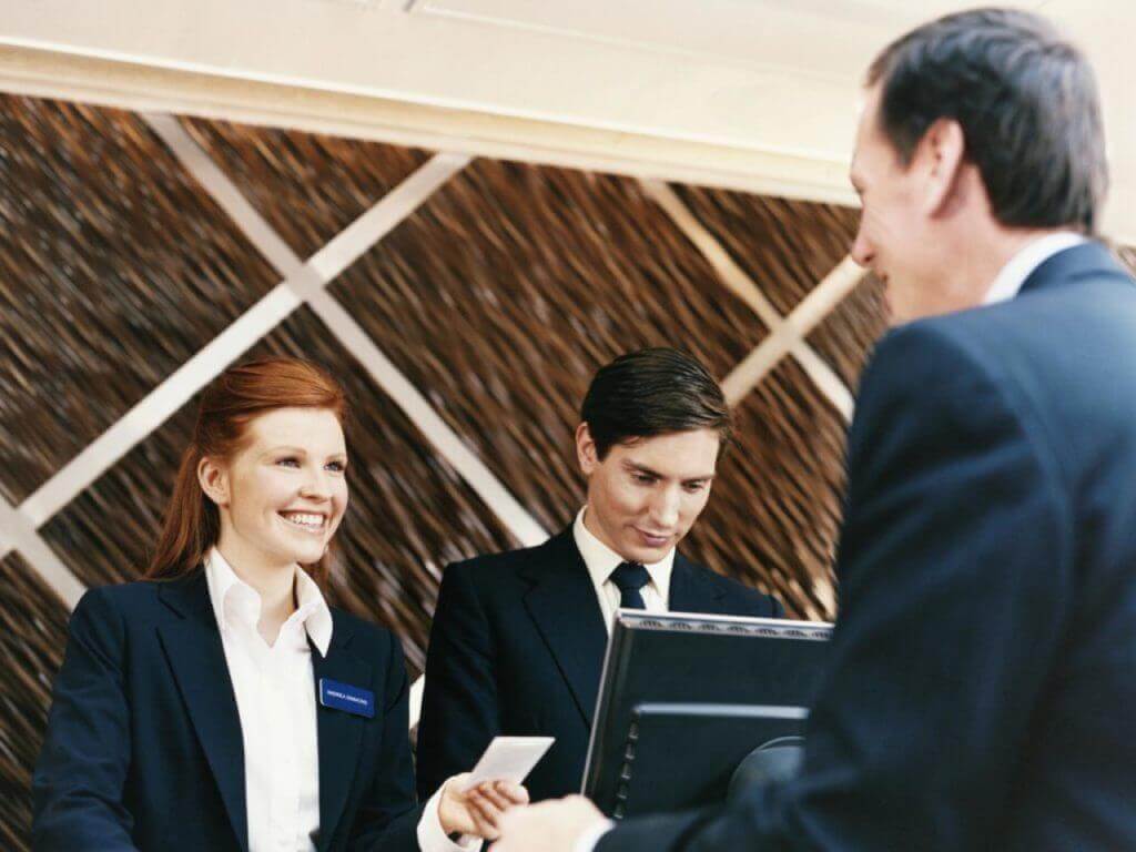 hotel front desk management