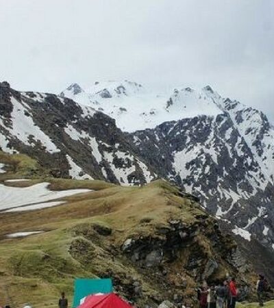 sar pass trek